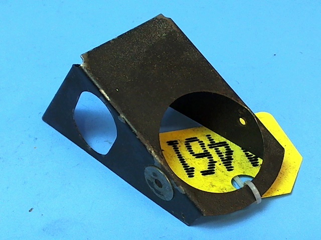63834-00 Piper - BRACKET - Gascolator mounting